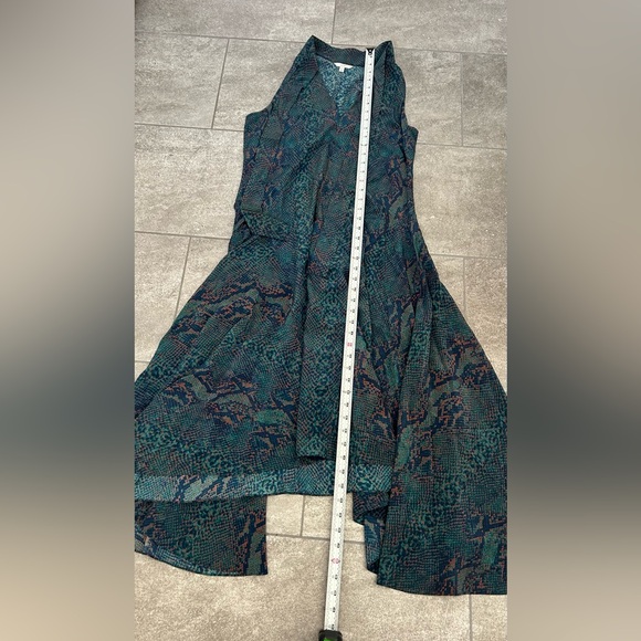 Joie | Silk MIDI Dress Animal print Halter - Picture 9 of 9